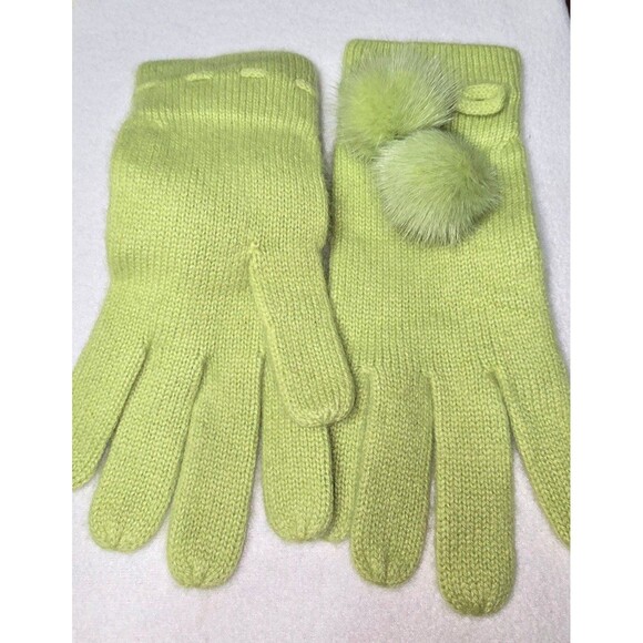 Green Cashmere Gloves With Mink Pom Poms - Picture 2 of 3